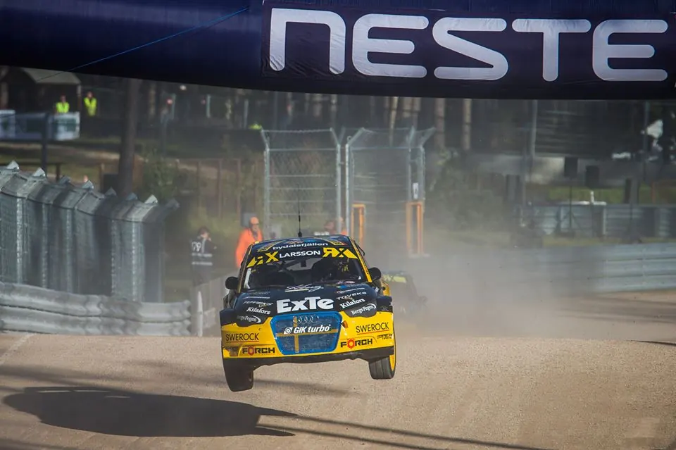 NESTE arch at World RX rallycross, Latvia 2018. Decoration and display production and installation by EVENT MORE